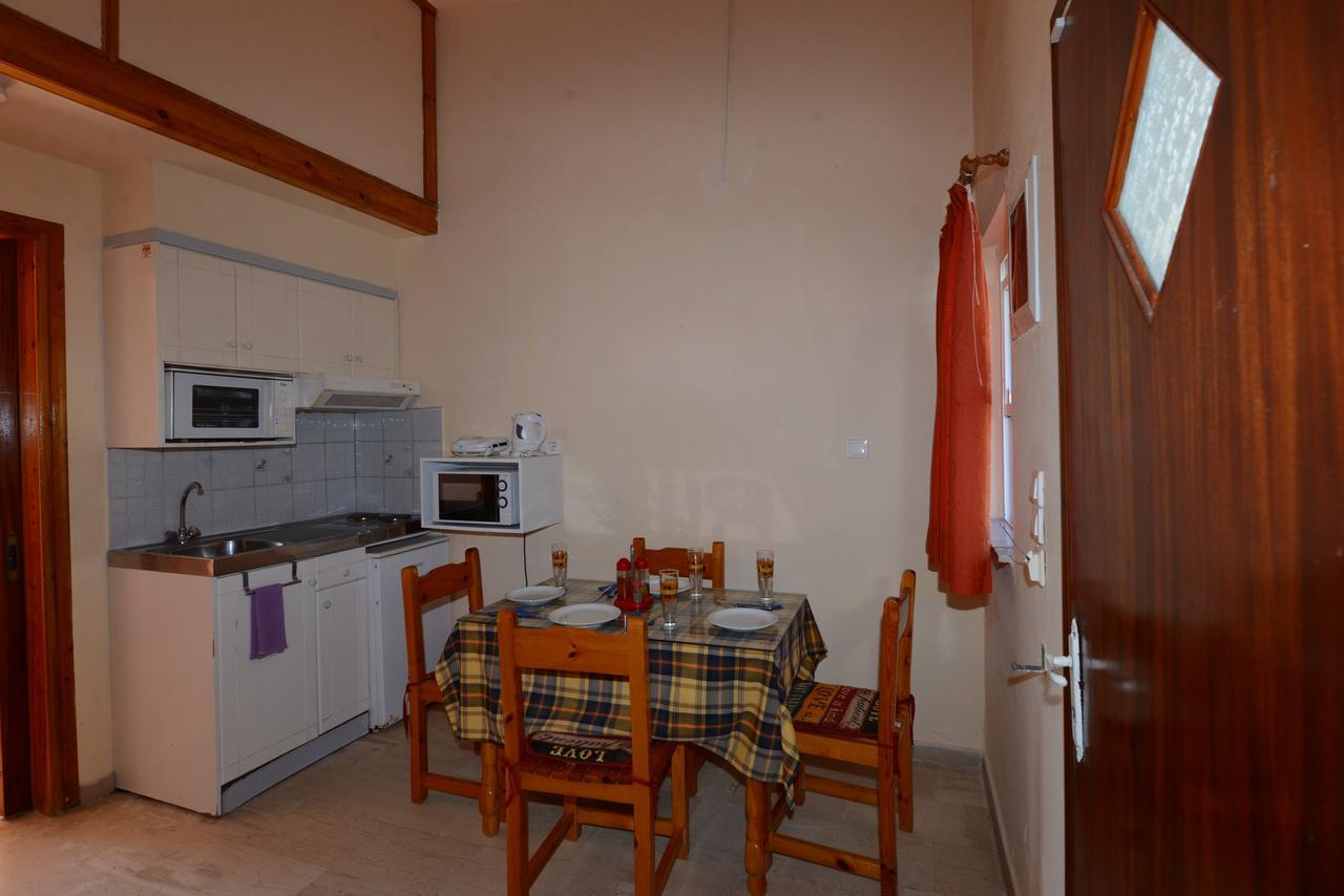 Charlies Venus Aparthotel