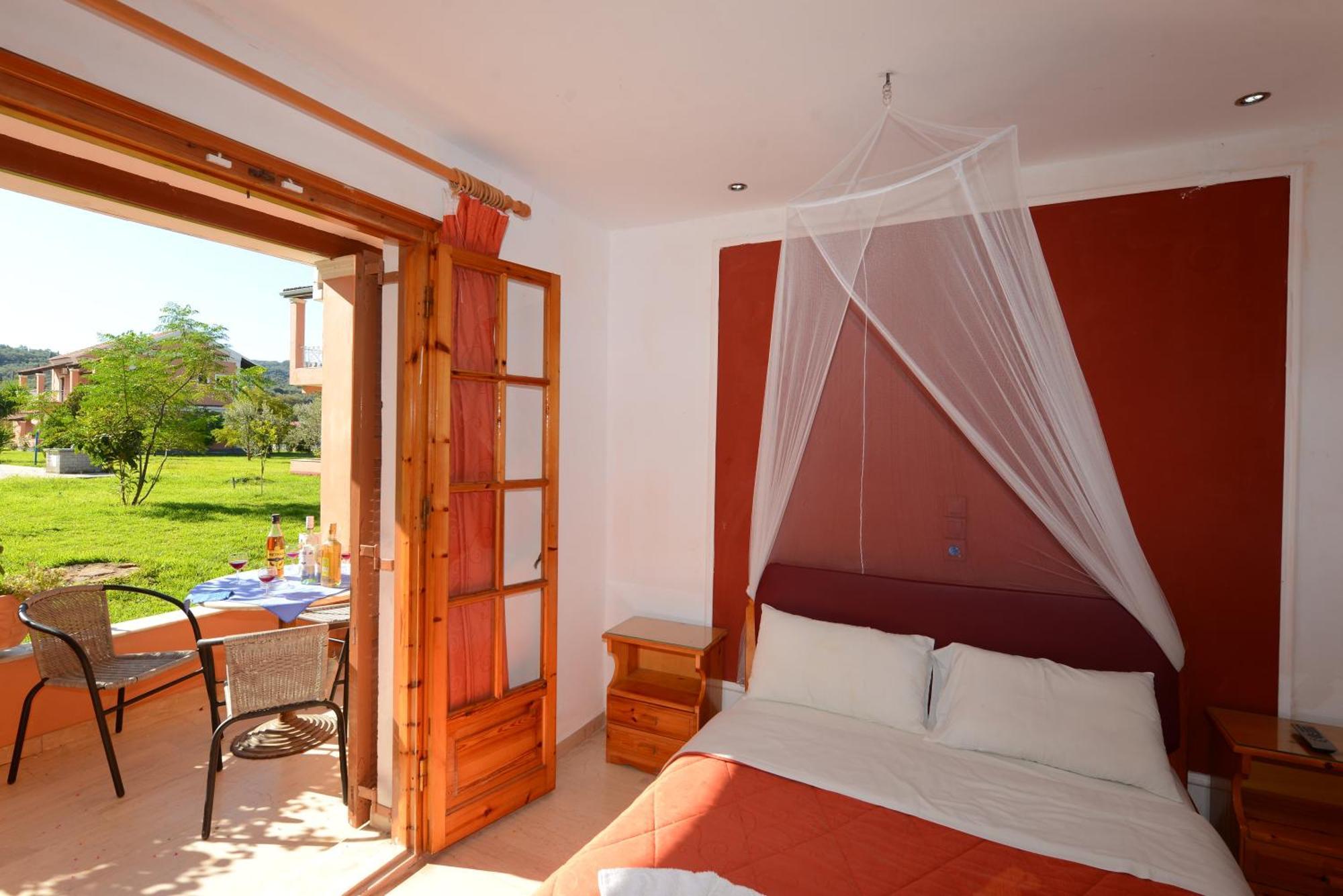 Aparthotel Charlies Venus Roda (Corfu)